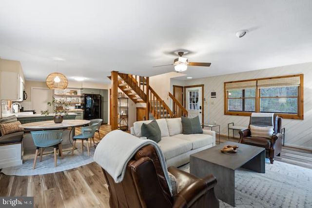 162 FORREST ST, Basye, VA 22810