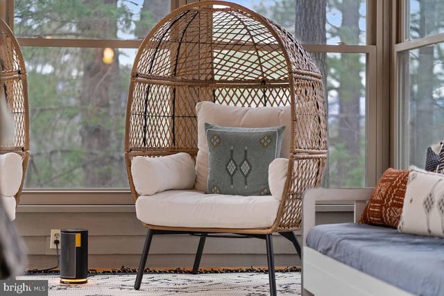 162 FORREST ST, Basye, VA 22810