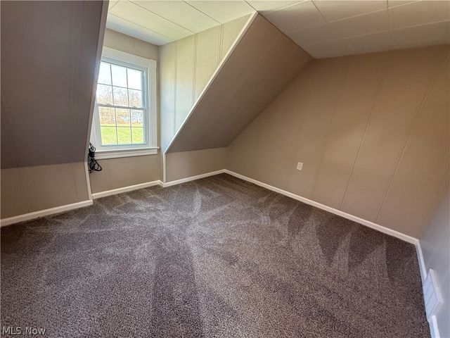 38462 S Beachview Road, Willoughby, OH 44094