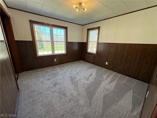 38462 S Beachview Road, Willoughby, OH 44094