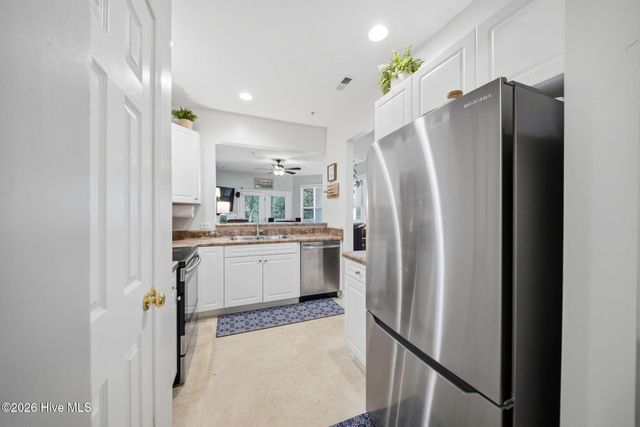 736 Indica Court 102, Wilmington, NC 28405
