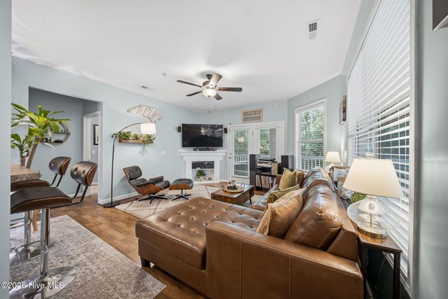 736 Indica Court 102, Wilmington, NC 28405