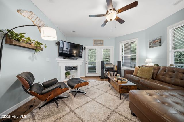 736 Indica Court 102, Wilmington, NC 28405