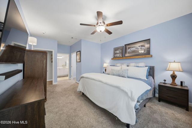 736 Indica Court 102, Wilmington, NC 28405