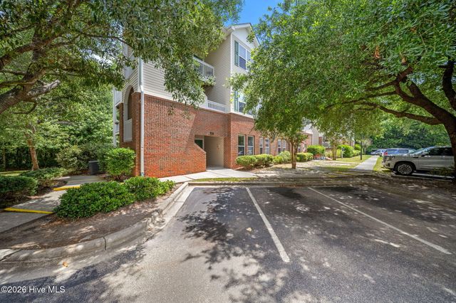 736 Indica Court 102, Wilmington, NC 28405