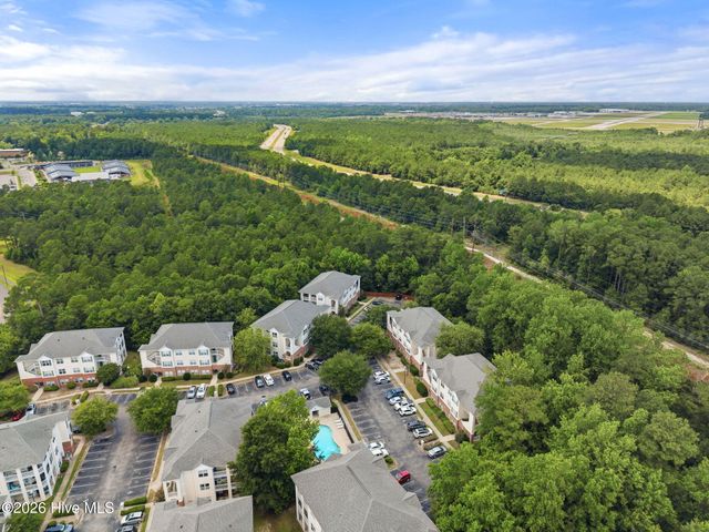 736 Indica Court 102, Wilmington, NC 28405