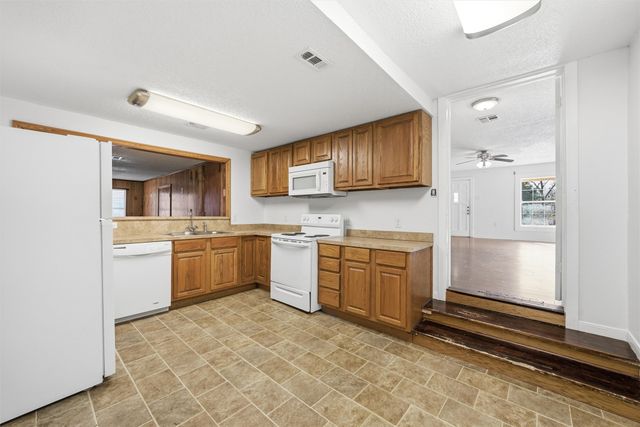 513A N 34th Street, Waco, TX 76710