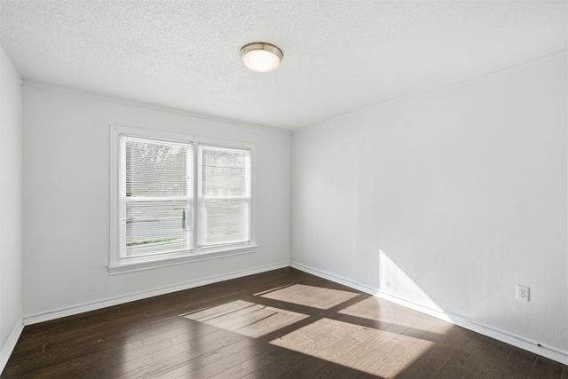 513A N 34th Street, Waco, TX 76710