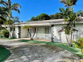 1400 E Hawthorne Cir, Hollywood, FL 33021