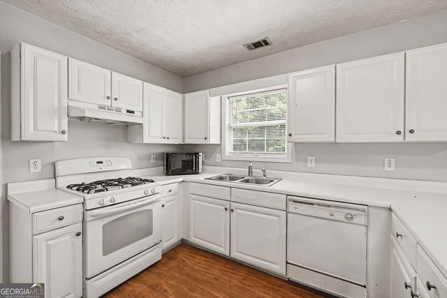 15 Pheasant Way, Acworth, GA 30101