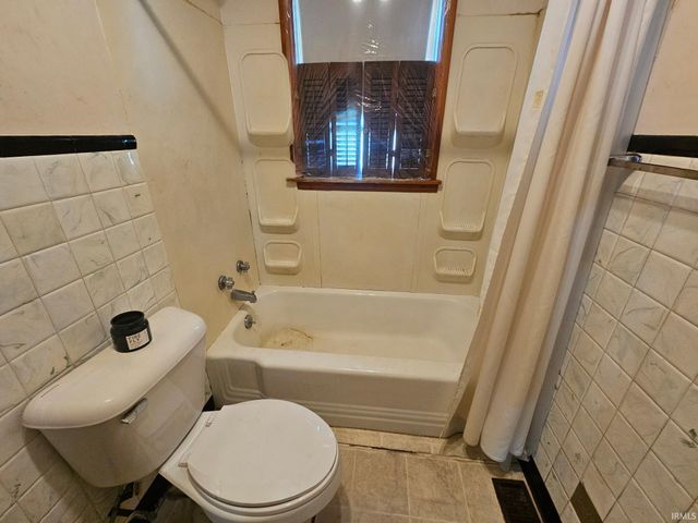 606 N Race Street, Monon, IN 47959