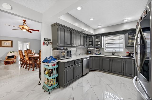 6514 SEAFAIRER DRIVE, Tampa, FL 33615