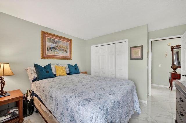 6514 SEAFAIRER DRIVE, Tampa, FL 33615