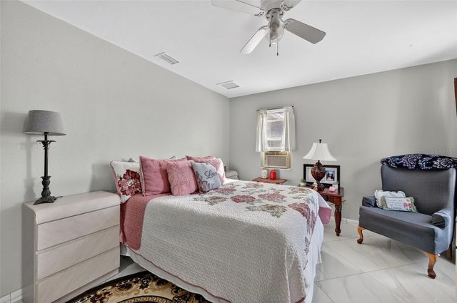 6514 SEAFAIRER DRIVE, Tampa, FL 33615