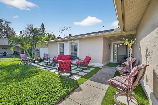 6514 SEAFAIRER DRIVE, Tampa, FL 33615