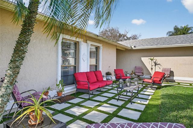 6514 SEAFAIRER DRIVE, Tampa, FL 33615