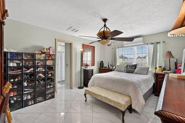 6514 SEAFAIRER DRIVE, Tampa, FL 33615