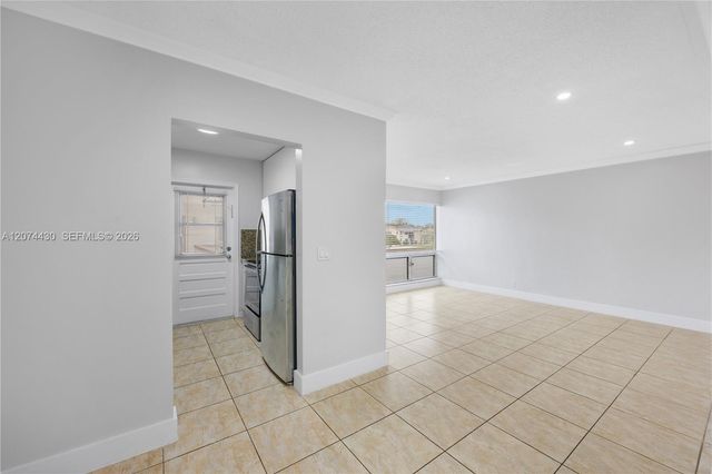 5420 Hollywood Boulevard 208, Hollywood, FL 33021
