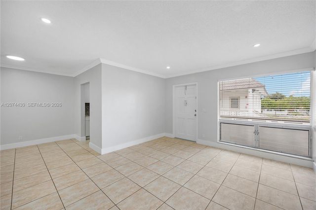 5420 Hollywood Boulevard 208, Hollywood, FL 33021