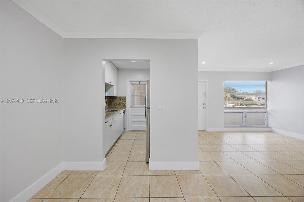 5420 Hollywood Boulevard 208, Hollywood, FL 33021