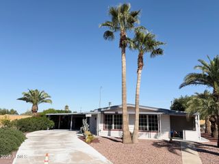 8154 E CALYPSO Avenue, Mesa, AZ 85208