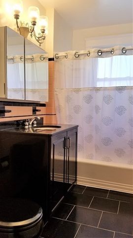 346 Lexington St B, Newton, MA 02466