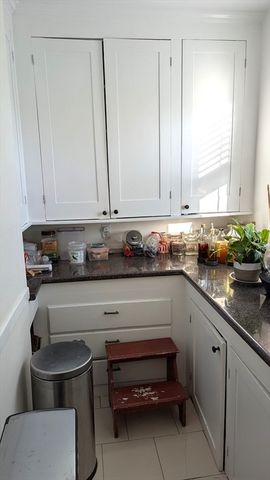 346 Lexington St B, Newton, MA 02466