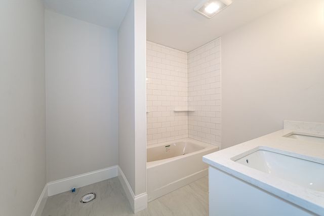 293 Bacon St A, Natick, MA 01760