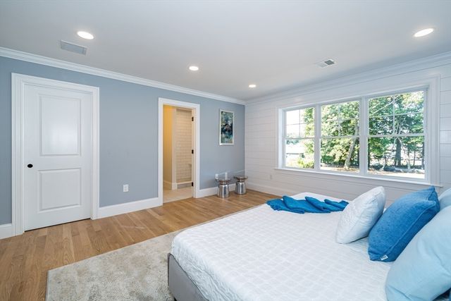 293 Bacon St A, Natick, MA 01760