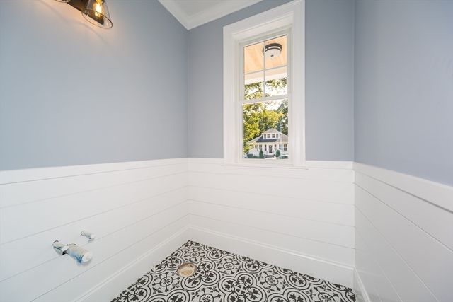 293 Bacon St A, Natick, MA 01760