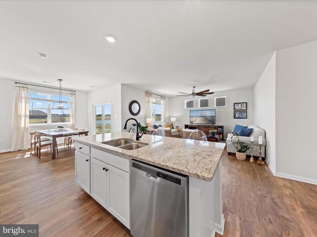 30698 WATERFRONT DR, Millsboro, DE 19966