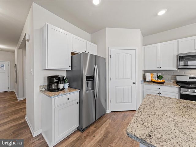 30698 WATERFRONT DR, Millsboro, DE 19966