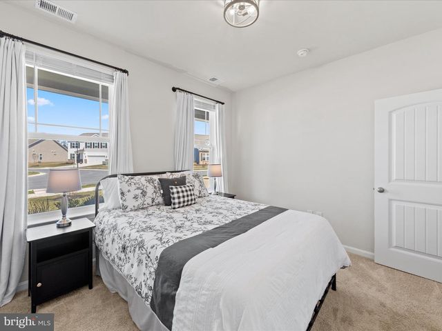 30698 WATERFRONT DR, Millsboro, DE 19966