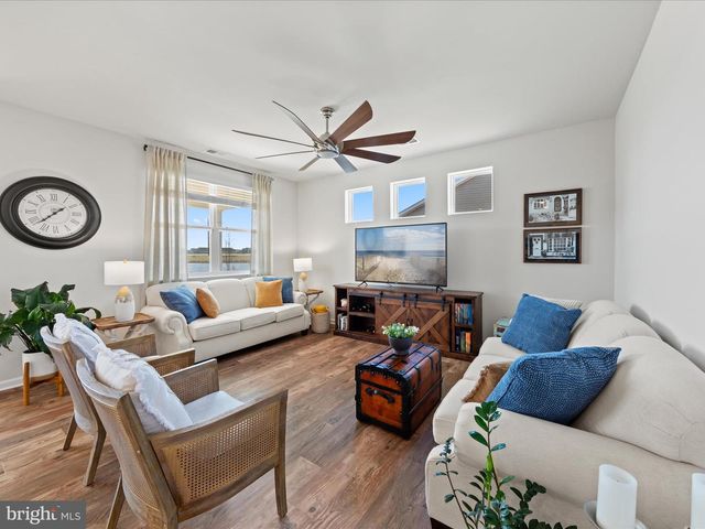 30698 WATERFRONT DR, Millsboro, DE 19966