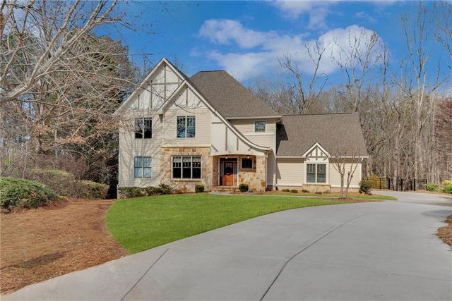 165 Highland Oaks Court, Alpharetta, GA 30004