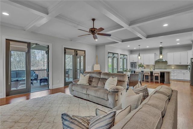 165 Highland Oaks Court, Alpharetta, GA 30004