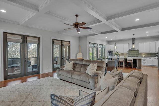 165 Highland Oaks Court, Alpharetta, GA 30004