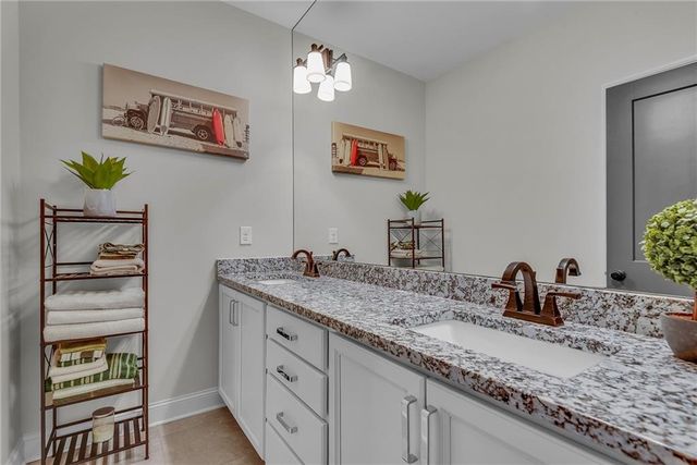 165 Highland Oaks Court, Alpharetta, GA 30004