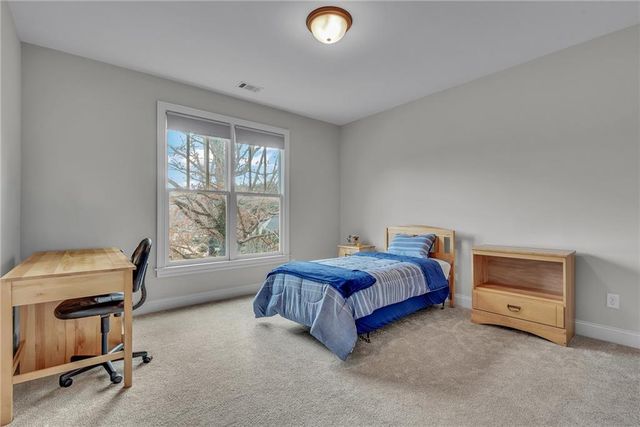 165 Highland Oaks Court, Alpharetta, GA 30004