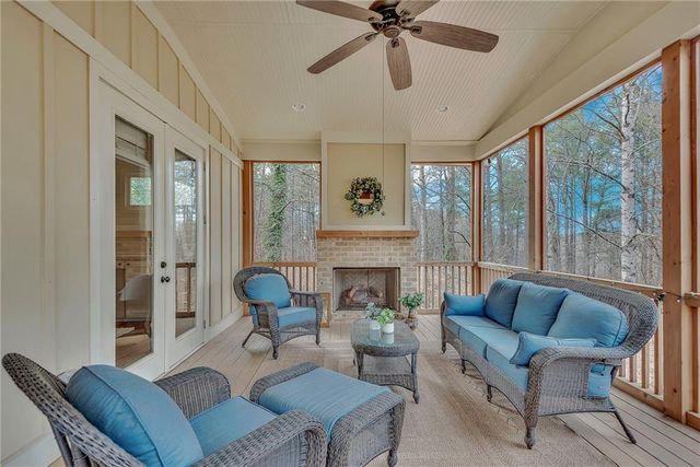 165 Highland Oaks Court, Alpharetta, GA 30004