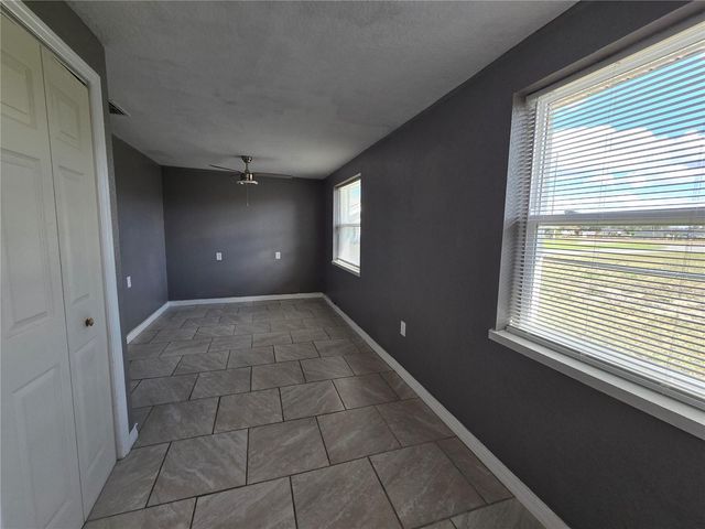 246 W BAY AVENUE, Eagle Lake, FL 33839