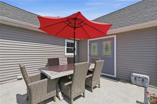 16 Vita Avenue, Cheektowaga, NY 14227