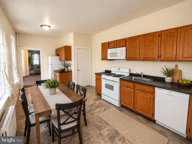 3521 N 16TH ST, Philadelphia, PA 19140