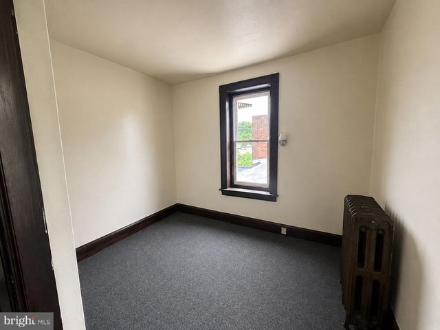 3521 N 16TH ST, Philadelphia, PA 19140