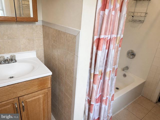 3521 N 16TH ST, Philadelphia, PA 19140