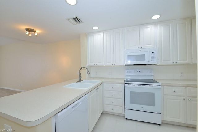 28725 Alessandria CIR, Bonita Springs, FL 34135
