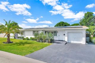 1420 S 24th Ter, Hollywood, FL 33020