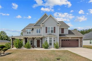 262 Bridgehaven Drive, Raeford, NC 28376