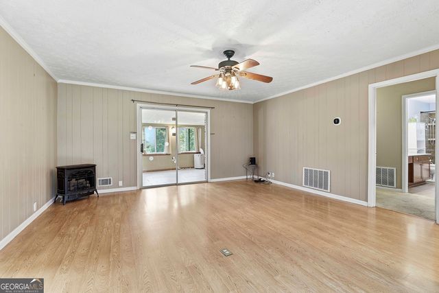 19 Colonial Drive, Newnan, GA 30263