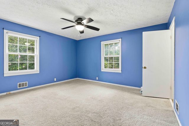 19 Colonial Drive, Newnan, GA 30263